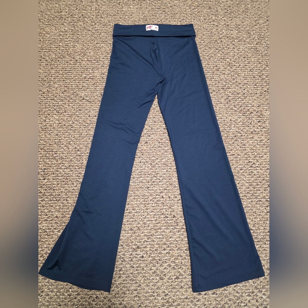 💙✨🦋 SOFFE NWOT Y2K Navy Foldover Waist Flare Yoga Pants Low Rise Lounge MED - Picture 4 of 5